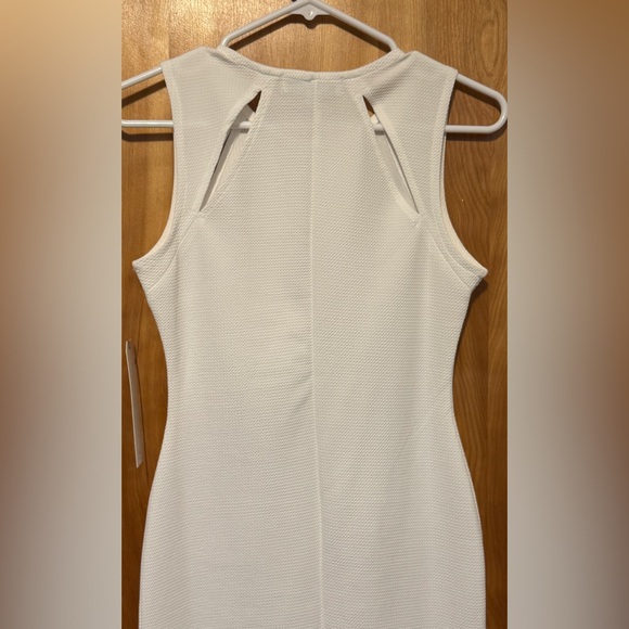 Almost Famous White Textured Dress - Picture 6 of 6